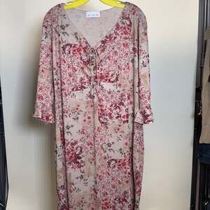 VTG LA Touch Pink Floral Midi Dress